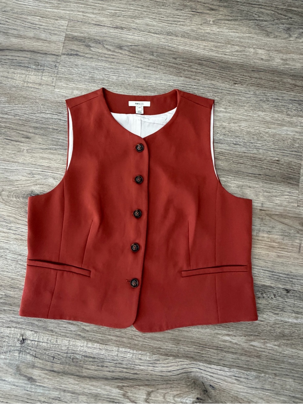 RW&CO. Rust Red Button-Front Short Vest - size L